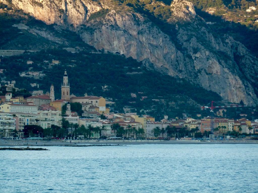 Pavillon Lilly Villa Menton Bagian luar foto
